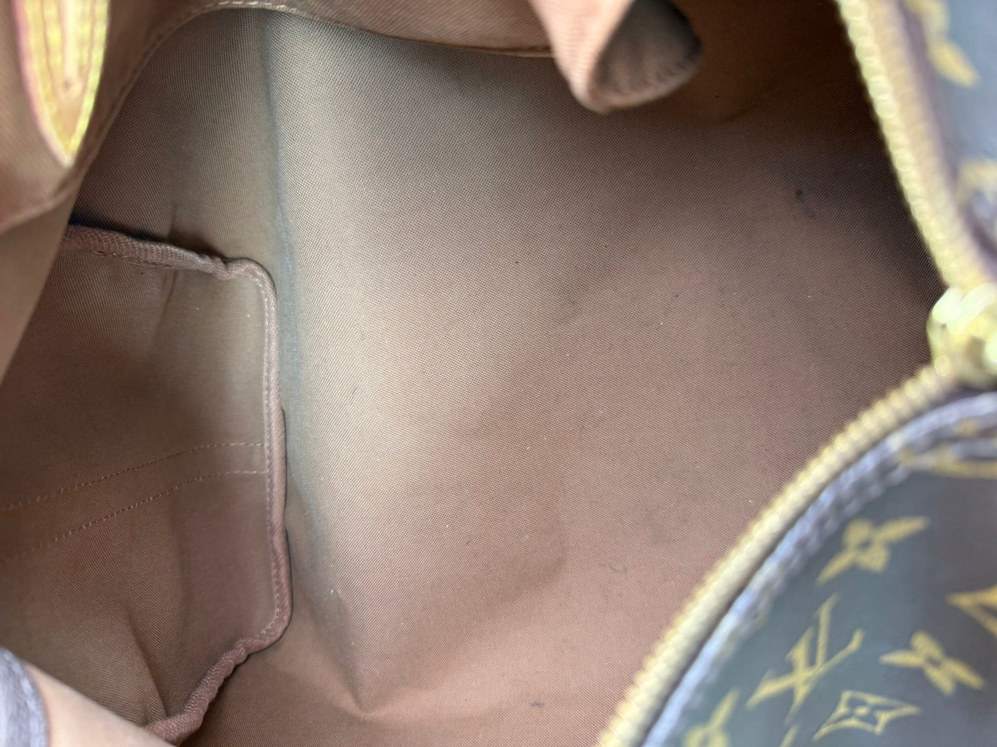 Louis Vuitton Monogram Speedy Bandoulière 35