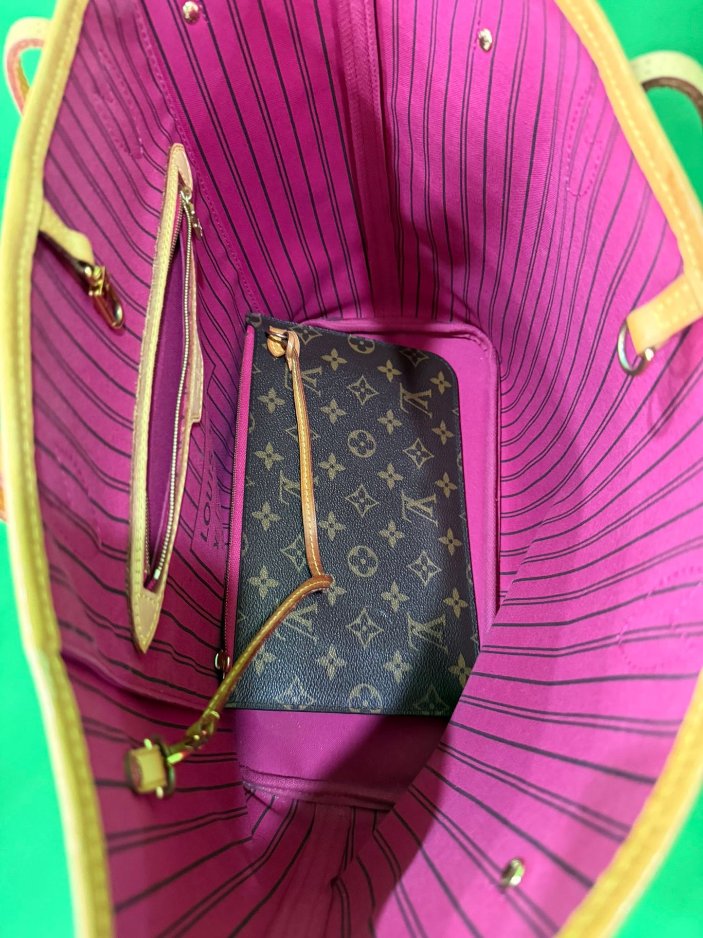 Louis Vuitton Monogram Neverfull MM