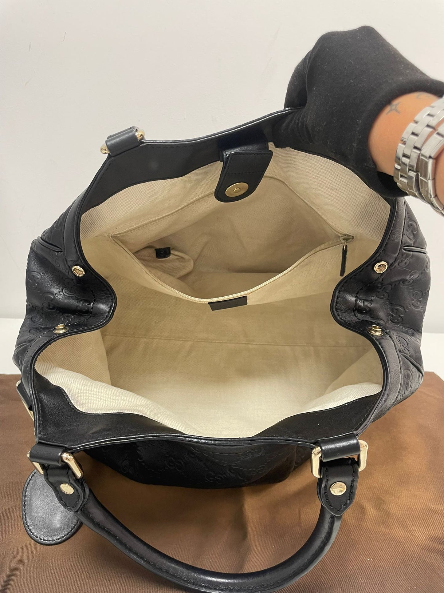 Gucci Guccissima Leather Medium Sukey Tote Bag in Black