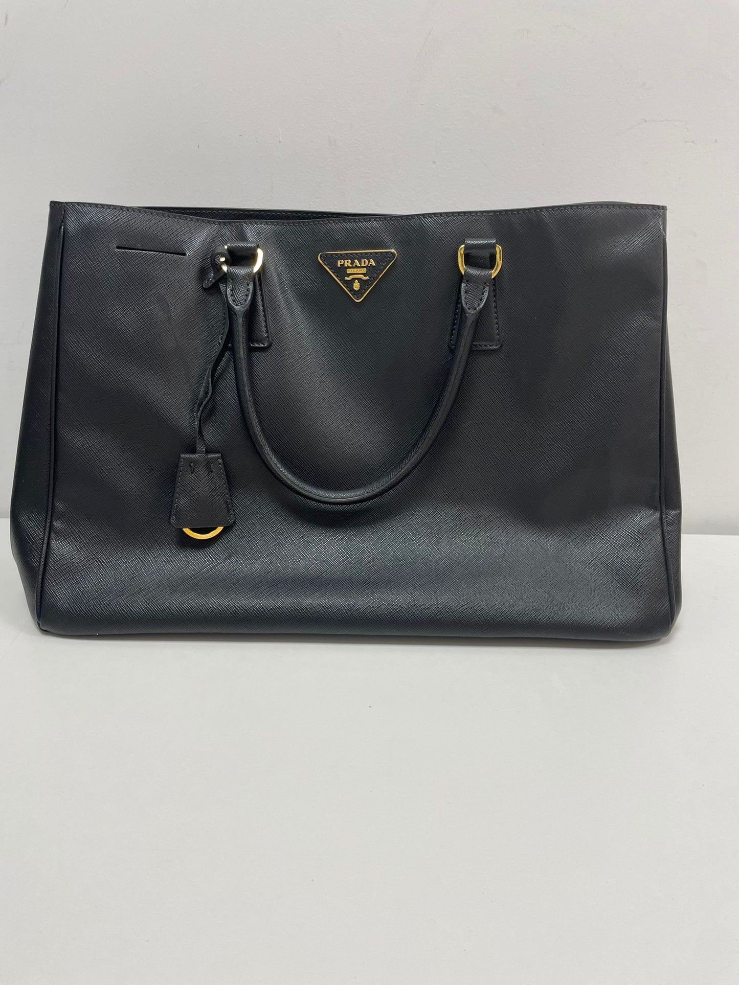 Prada Saffiano Lux Leather Tote Bag in Black