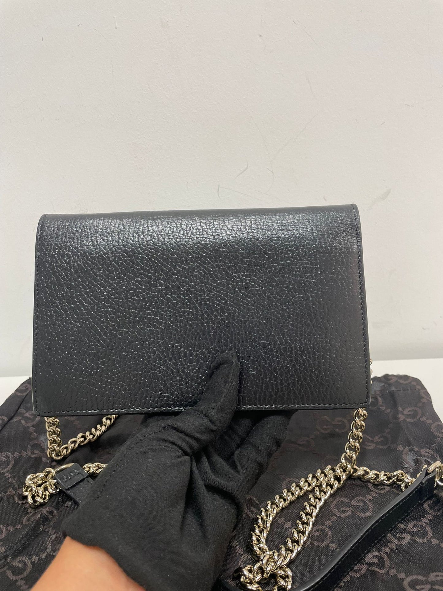 Gucci Interlocking GG Chain Wallet in Black Leather