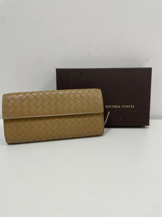 Bottega Veneta Intrecciato Leather Long Wallet in Beige