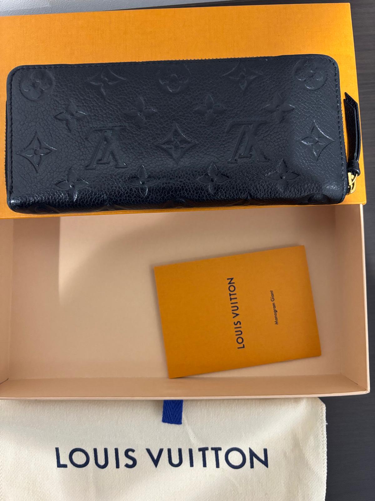 Louis Vuitton Zippy wallet in Empreinte leather - 265015645