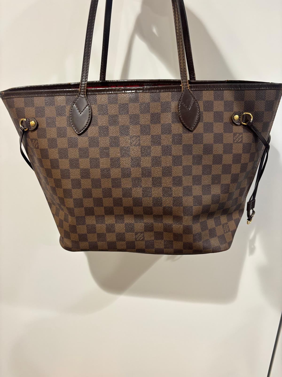 Louis Vuitton Neverfull MM in Damier Ebene Canvas - 265162623
