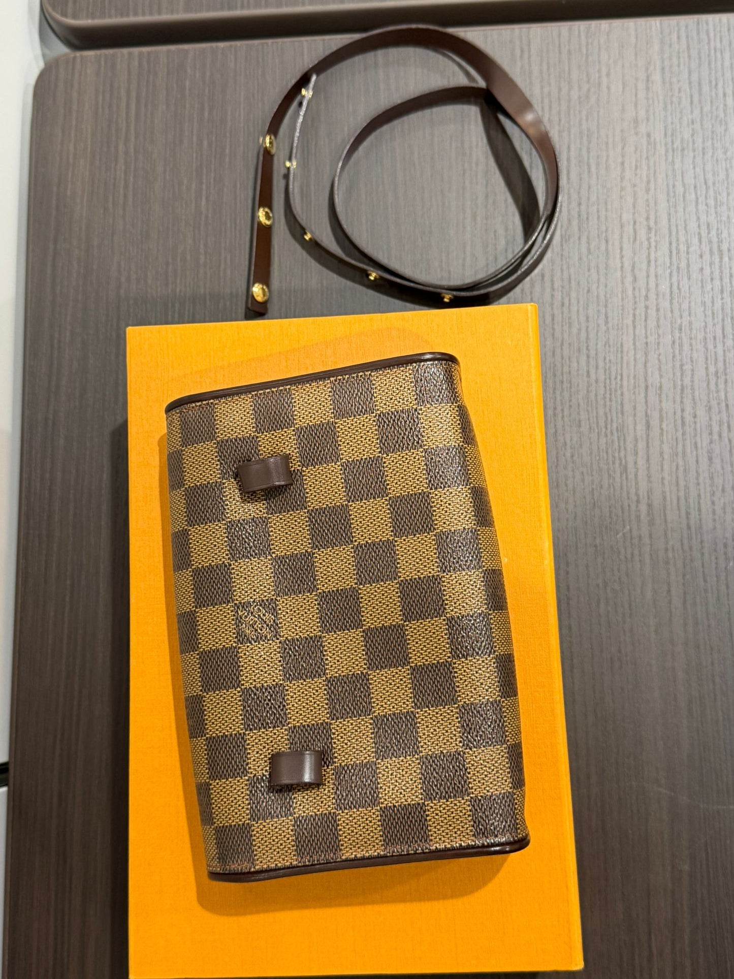 Louis Vuitton Damier Pochette Florentine Belt Bag