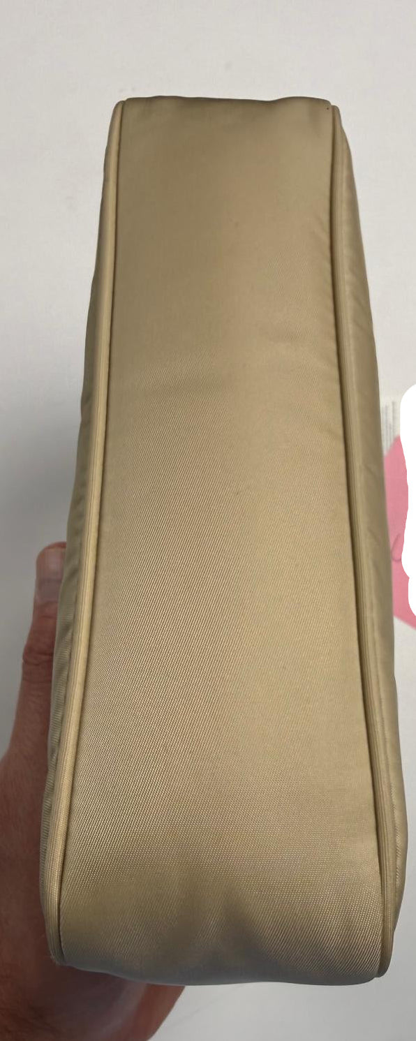 Prada Re-Edition 2000 Nylon Shoulder Bag (V1630923PD)