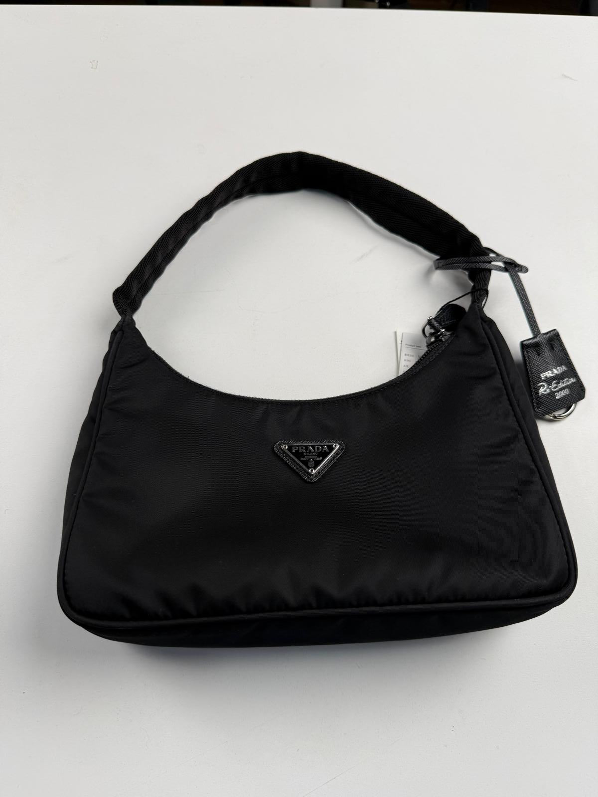 Prada Re-Edition Black Mini Bag (V16481002PC)