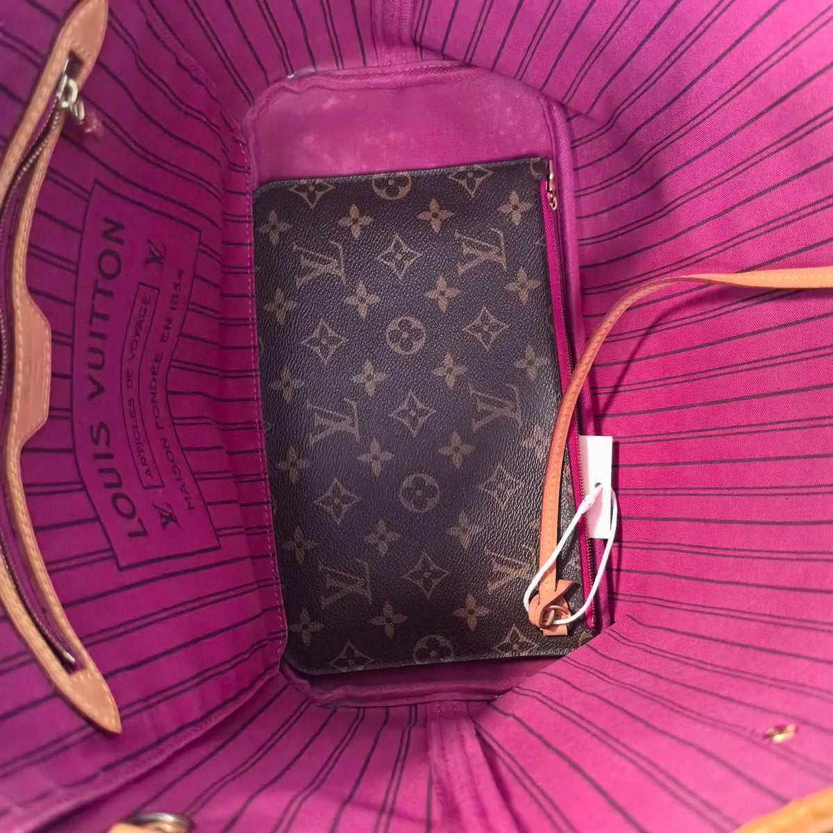 Louis Vuitton Neverfull MM with Pouch (MM011)