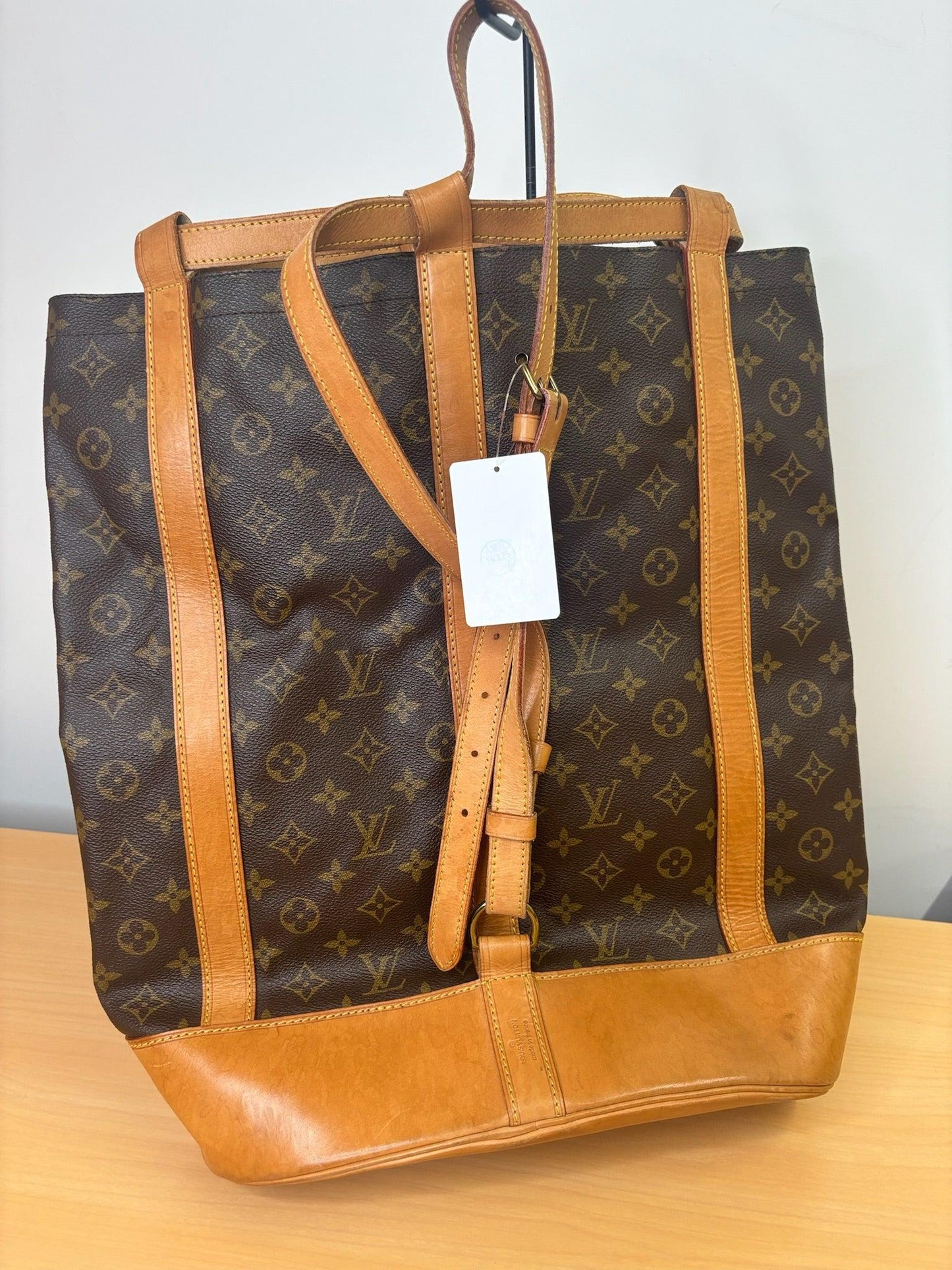KYE72 Louis Vuitton Randonnee GM Monogram Backpack