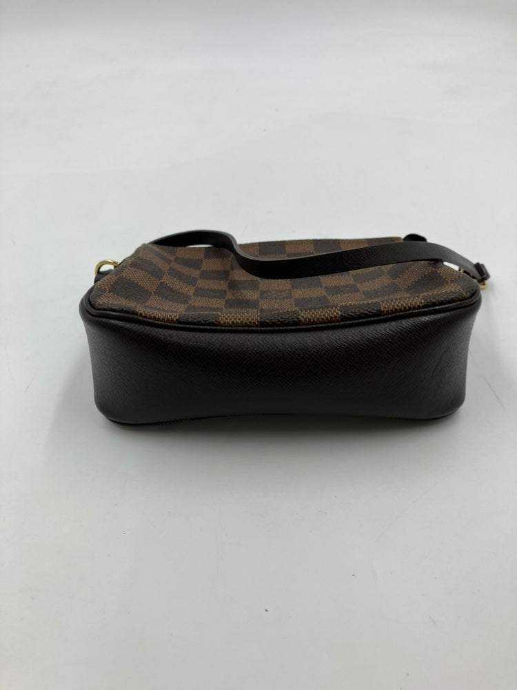 Louis Vuitton Damier Truth Makeup Bag - 2260002665579