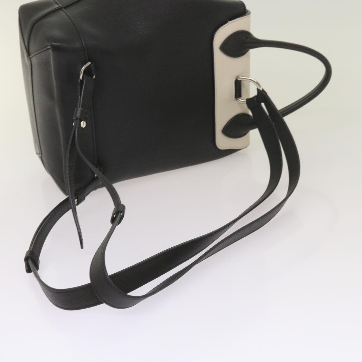 Pre-owned Louis Vuitton Lock Me Backpack