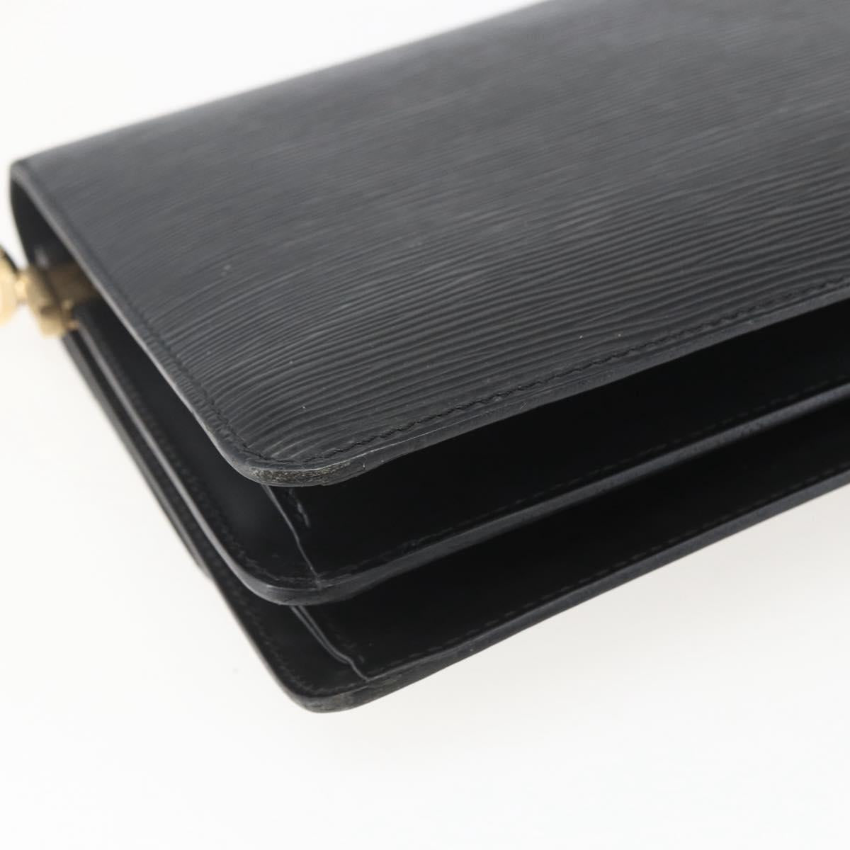 Louis Vuitton Epi Leather Free Run Shoulder Bag Black