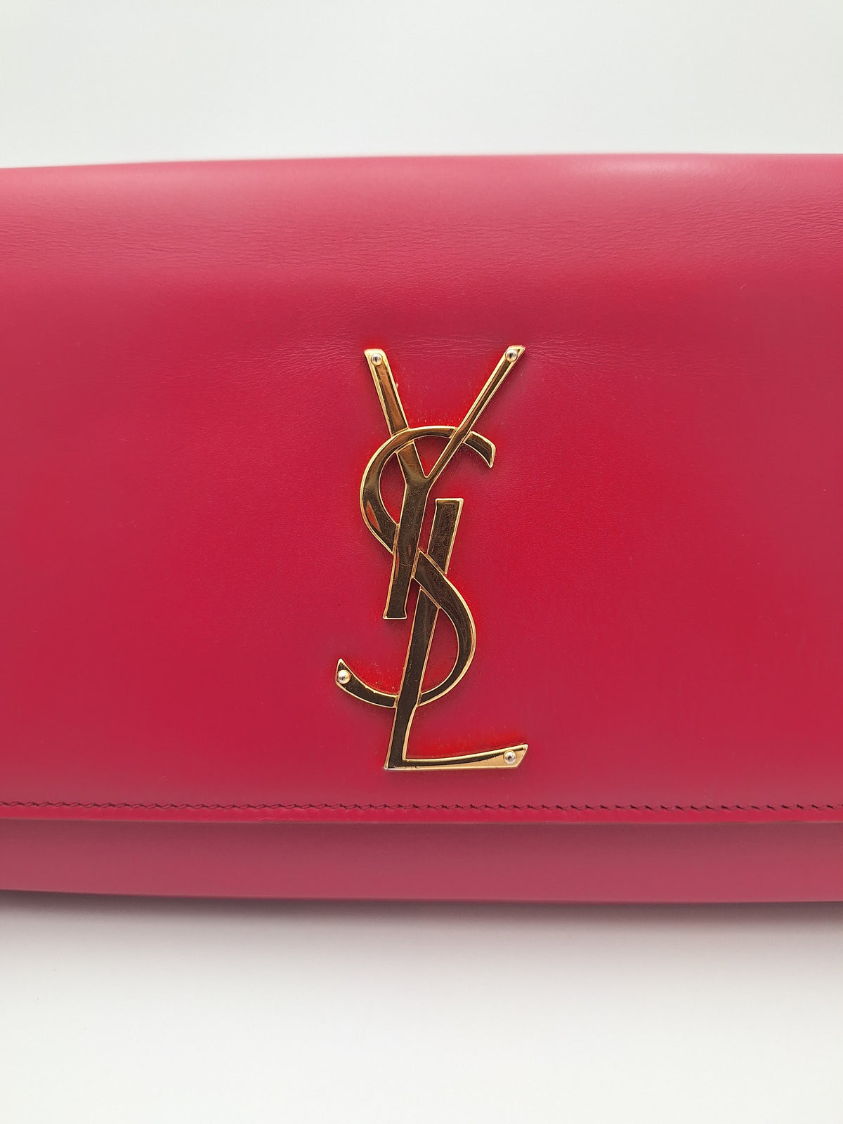 Saint Laurent Kate Leather Clutch Fuchsia